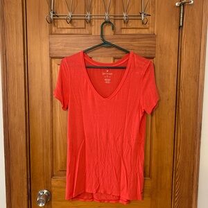 American Eagle Outfitters Red Flowy Short Sleeve T-Shirt
